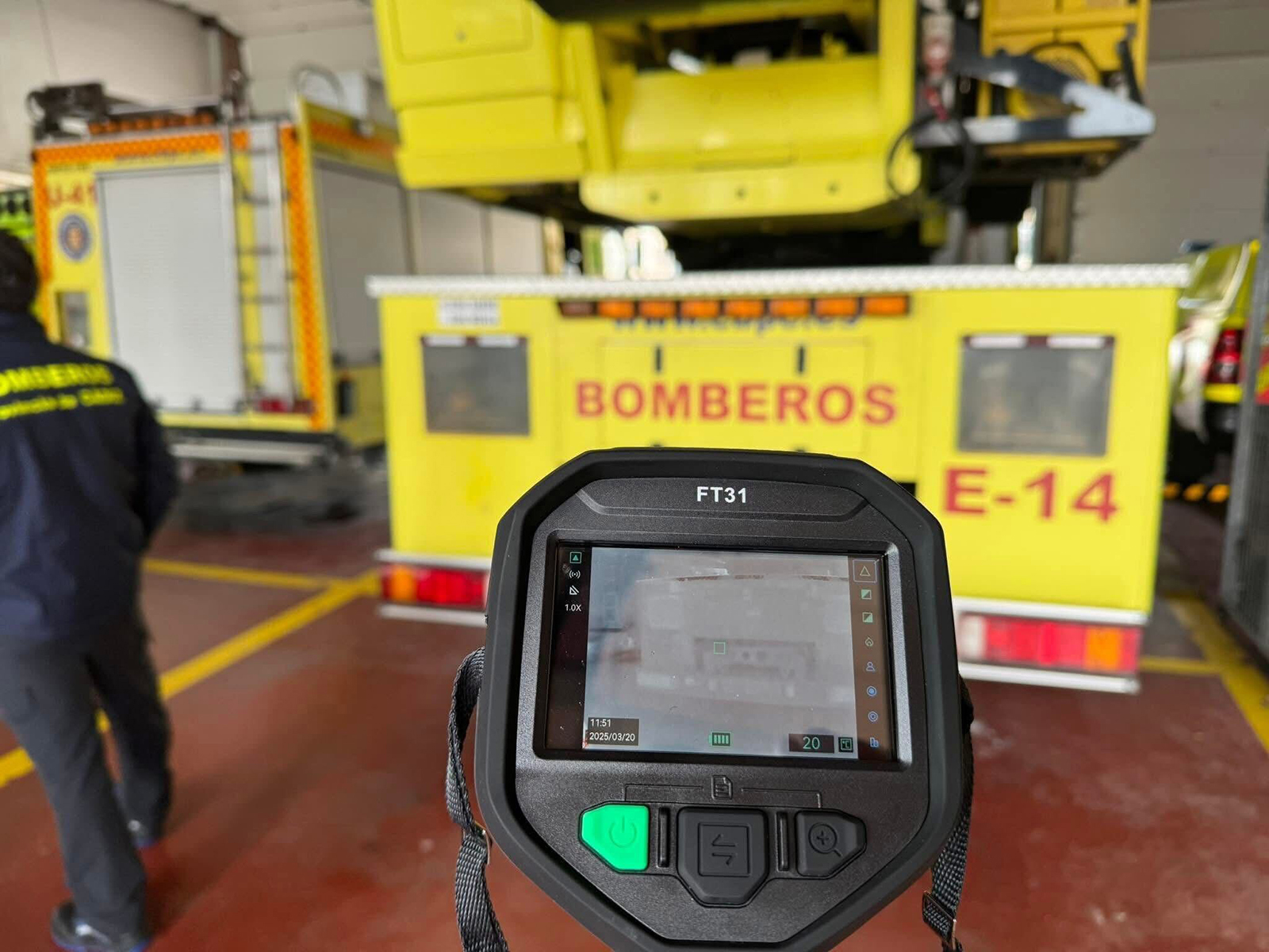 Licitado el suministro de cámaras térmicas para los efectivos del Consorcio de Bomberos de Cádiz